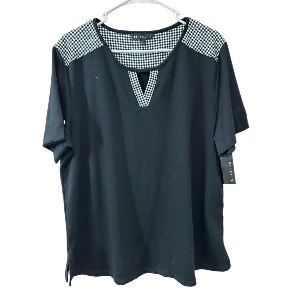 N Touch Women’s Size Large Black w/Gingham Check Top NEW